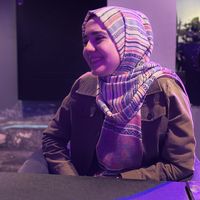 Melika Delhonar的照片