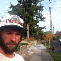 Daniel McKay的照片