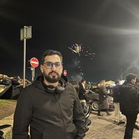 Sofiene Akkari的照片