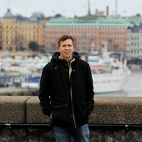 Viktor Kiss的照片