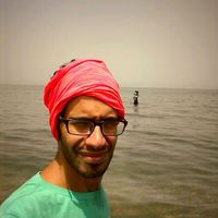 farzad azmoode的照片