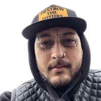 Danny Trujillo的照片