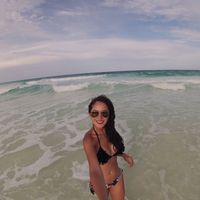 Le foto di Esbeidy Lozornio