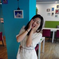 Li Ting Fang's Photo