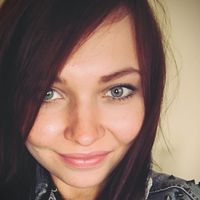 Karolina Rogalska的照片