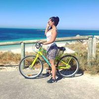 gulay kanani's Photo