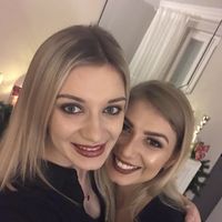 emma lawrence的照片