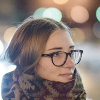 Nina-Sophie Sacher的照片