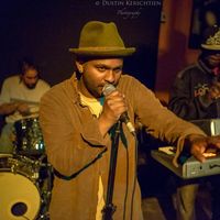 Franklin Fernando's Photo