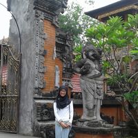 Rizka Khasanah's Photo