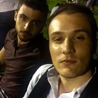 Raşit Akgül的照片