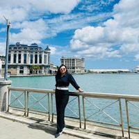 Athena Amini的照片