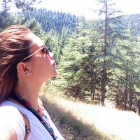 Begüm Seval Gündeşlioğlu的照片