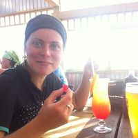 Claire Duquesne的照片