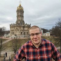 Mikhail Tikhonov的照片