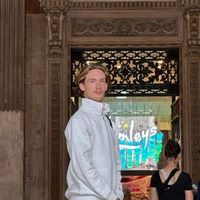 Daniel Mirzorian's Photo