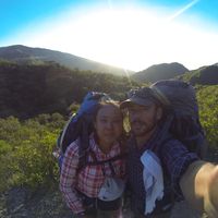 Lara and Alex Lee的照片