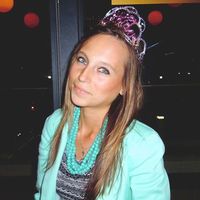 pauline de chalain的照片