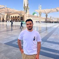 emre vesaiire's Photo