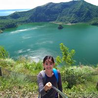 Sherilyn Enriquez的照片