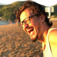 Lucas Silveira的照片