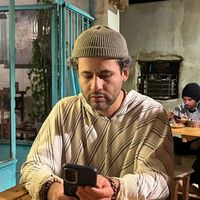 Mansour Aria的照片