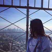 Fotos de Meerím Nurlanbékova