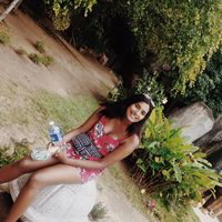 Zainab Khan的照片