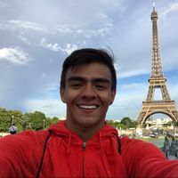 Sebastián Montes的照片