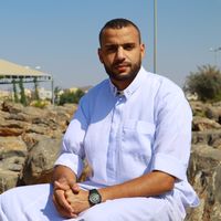 Zakaria Oudjana的照片