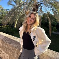 Claudia Vălenaș's Photo