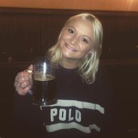 Ella Bilton-Gough的照片