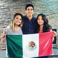 Yarezmi Olvera Salgado's Photo