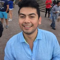 Héctor Ballado的照片