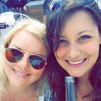 Michelle Bisset's Photo