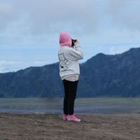 Damai Yunisyah's Photo