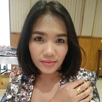 Nichapat Jeenpau的照片