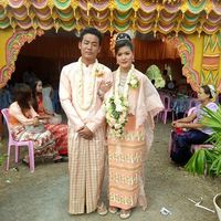 Aung Naing  Tun的照片