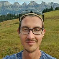 Gabriel Maurer's Photo