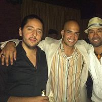 Adrian Manzano's Photo