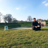 Ismail Yigit的照片