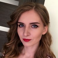 Anna Poprozhuk的照片