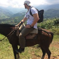 Calbet  Lionel的照片