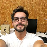 Raphel Piemont's Photo