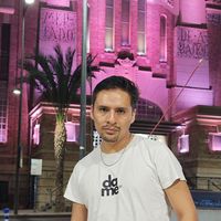 Manu Manu Rios Vega的照片