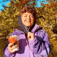 Deniz Ceviz的照片