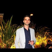 Yves Leroux的照片