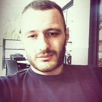 Adjon Mucaj的照片