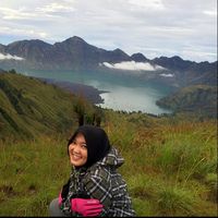 Cindy Anggika的照片