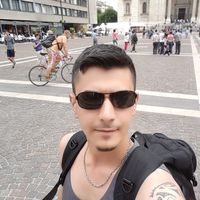 Turan Bilen的照片